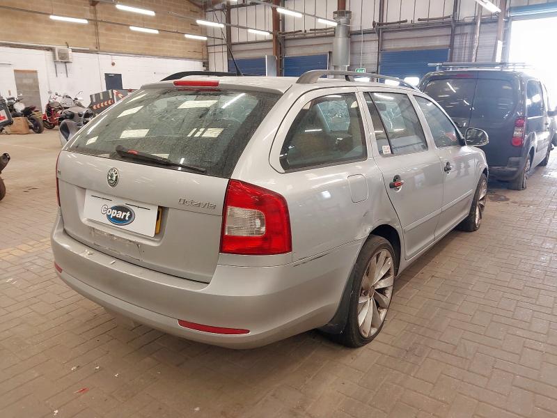 2010 SKODA OCTAVIA S TDI CR 