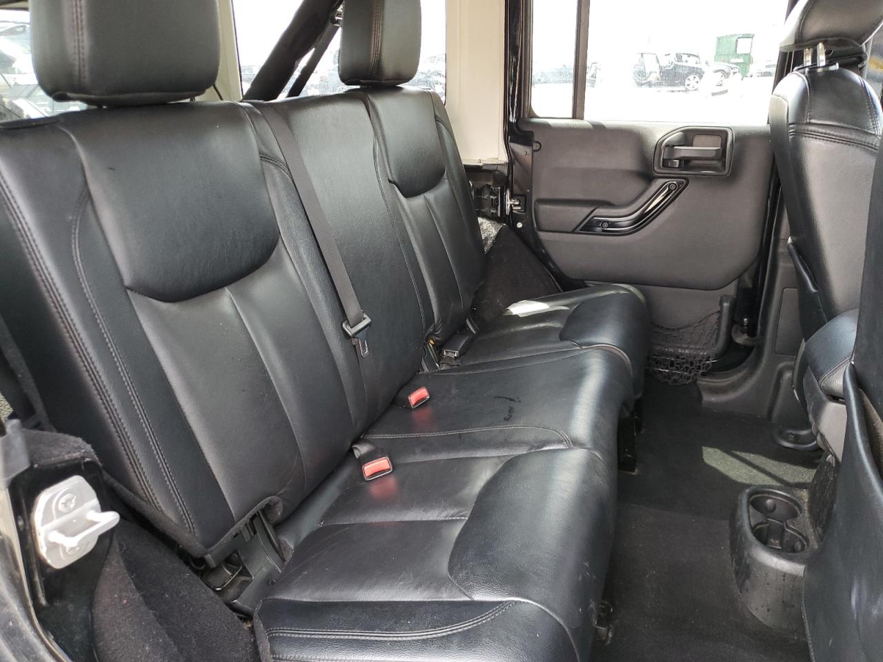 2014 Jeep Wrangler Unlimited Sahara VIN: 1C4HJWEG0EL321681 Lot: 67100235