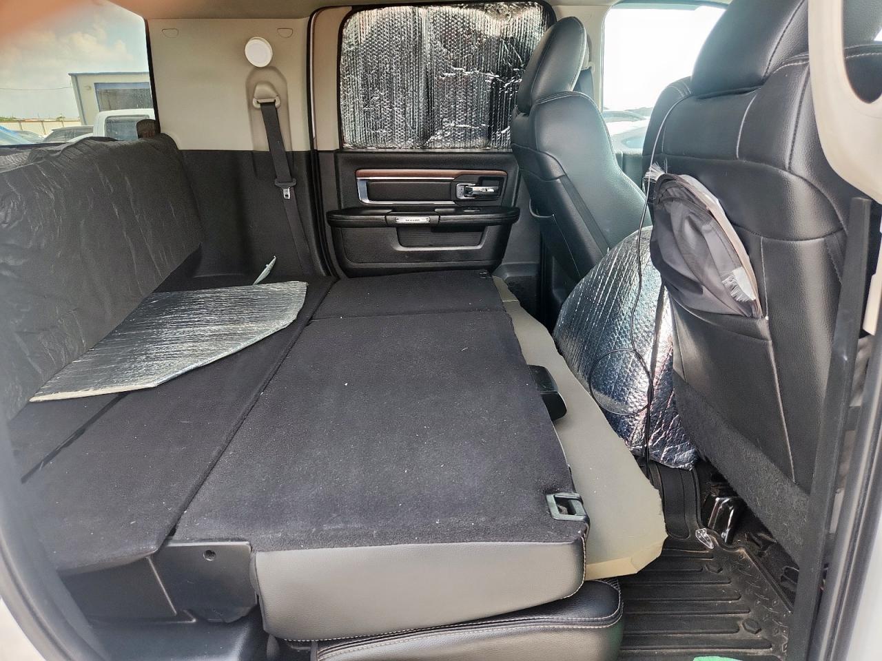 2017 Ram 3500 Laramie VIN: 3C63R2ML7HG596113 Lot: 68681615