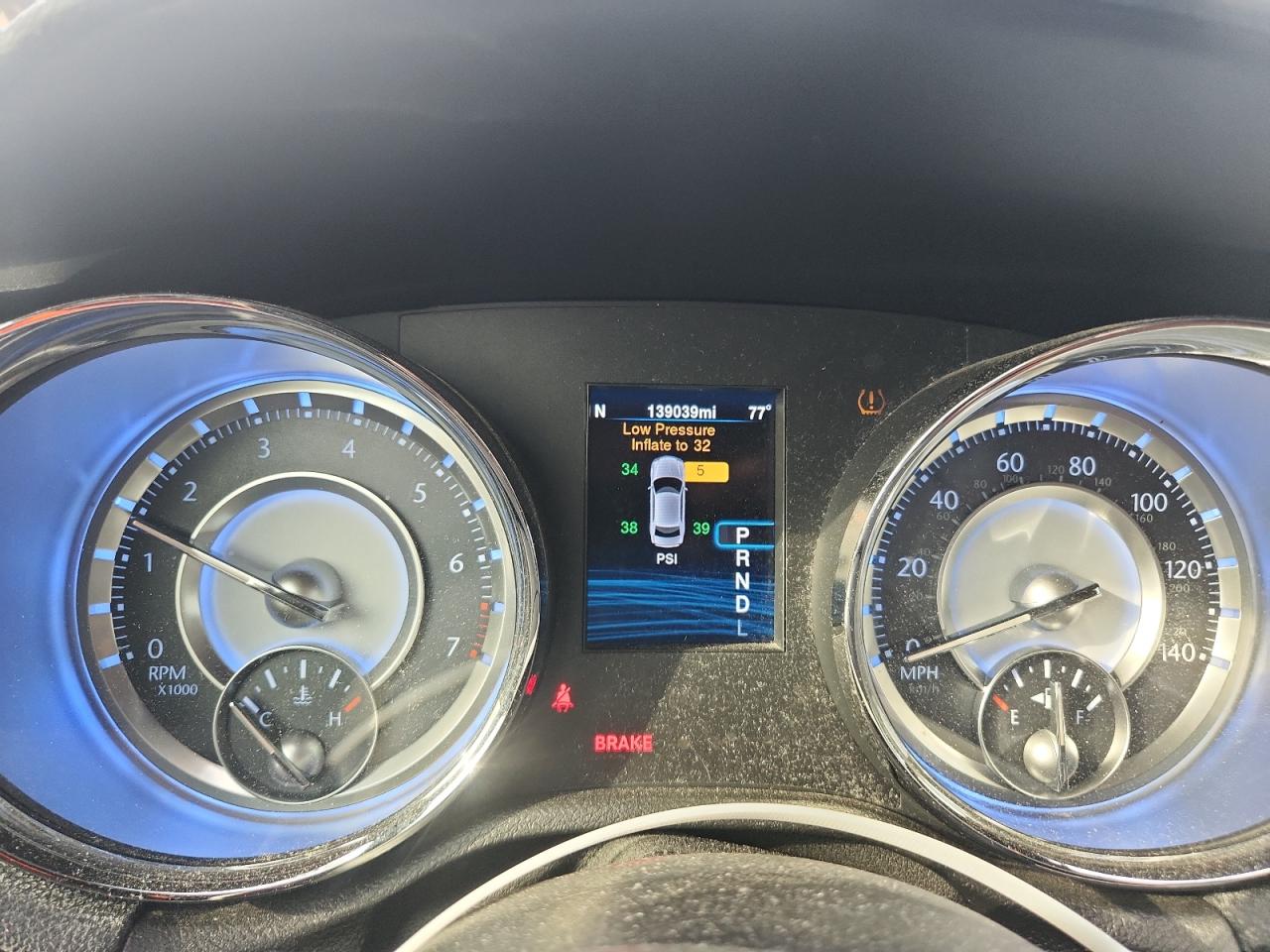 2014 Chrysler 300C VIN: 2C3CCAEG5EH142075 Lot: 69835145