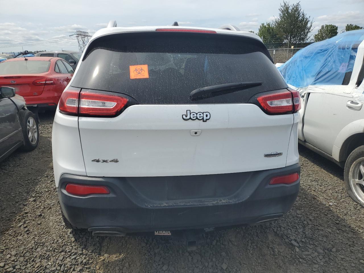 2016 Jeep Cherokee Latitude VIN: 1C4PJMCS2GW210221 Lot: 67522425