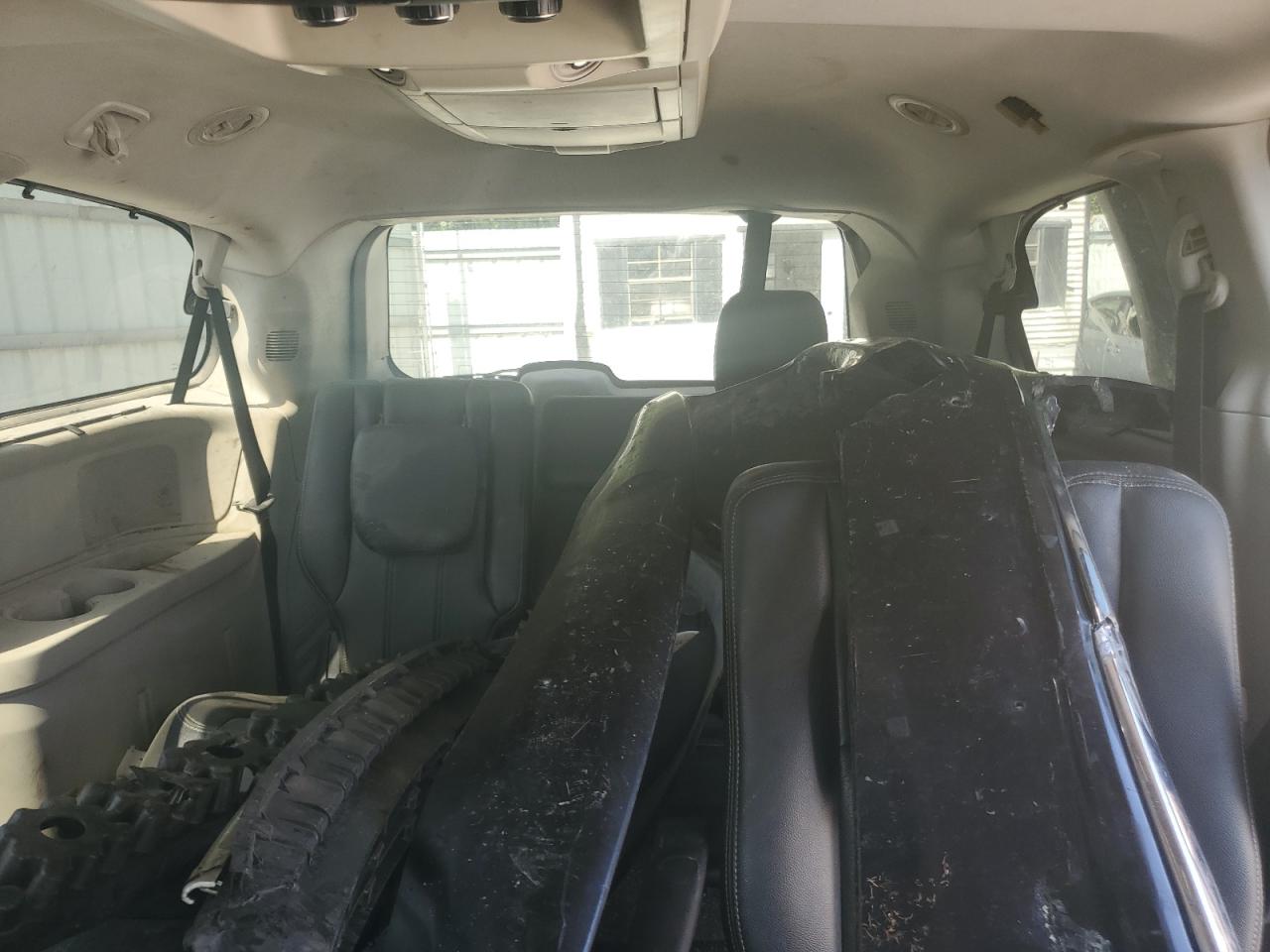 2013 Chrysler Town & Country Touring L VIN: 2C4RC1CG4DR509386 Lot: 69798995