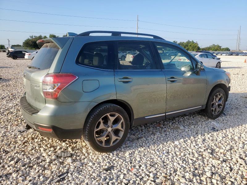  SUBARU FORESTER 2016 Zielony