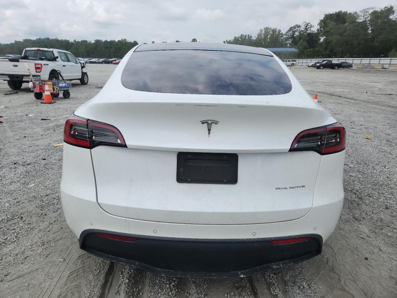 2020 Tesla Model Y VIN: 5YJYGDEE0LF056634 Lot: 69789475