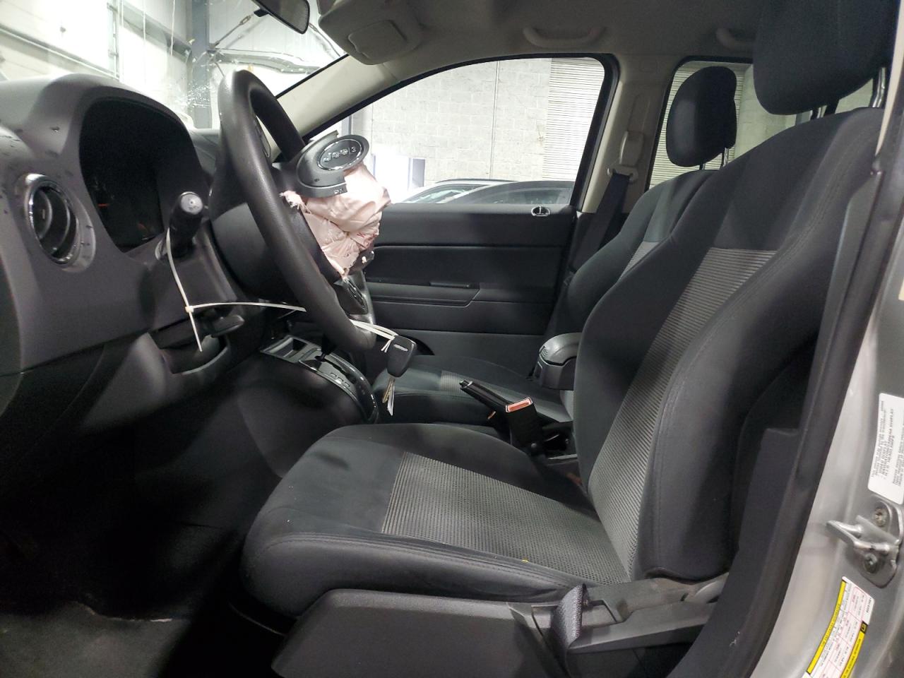 2011 Jeep Compass Sport VIN: 1J4NT1FB0BD261081 Lot: 67233515