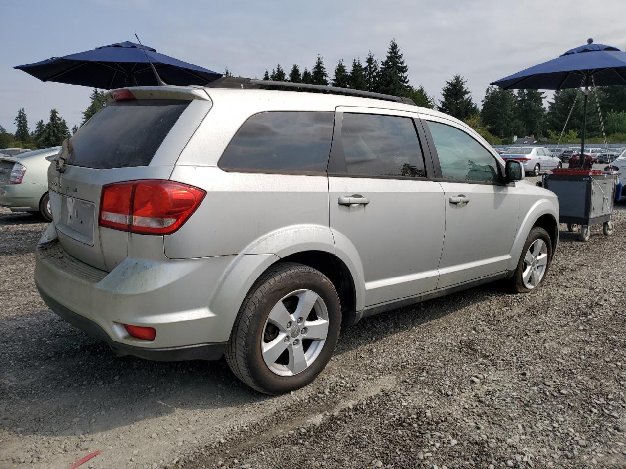 2011 Dodge Journey Mainstreet silver null flexible 3D4PG1FG8BT538250 photo #4