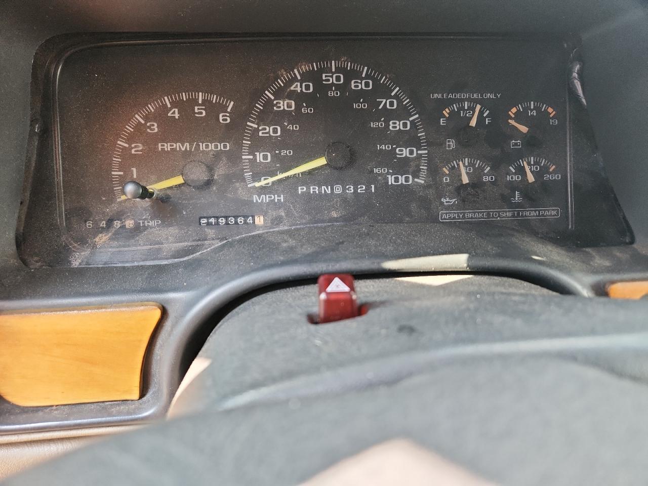 1997 Chevrolet Gmt-400 K1500 VIN: 2GCEK19R7V1177289 Lot: 67741885