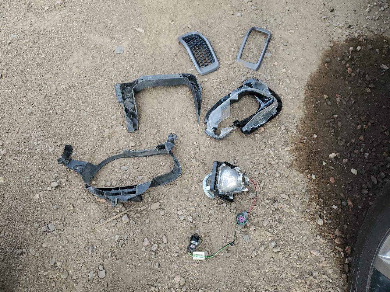 2016 Jeep Cherokee Trailhawk VIN: 1C4PJMBS7GW228098 Lot: 70510485