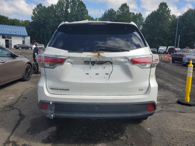 2015 TOYOTA HIGHLANDER LE  