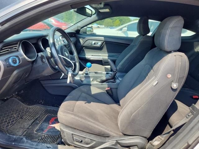  FORD MUSTANG 2019 Srebrny