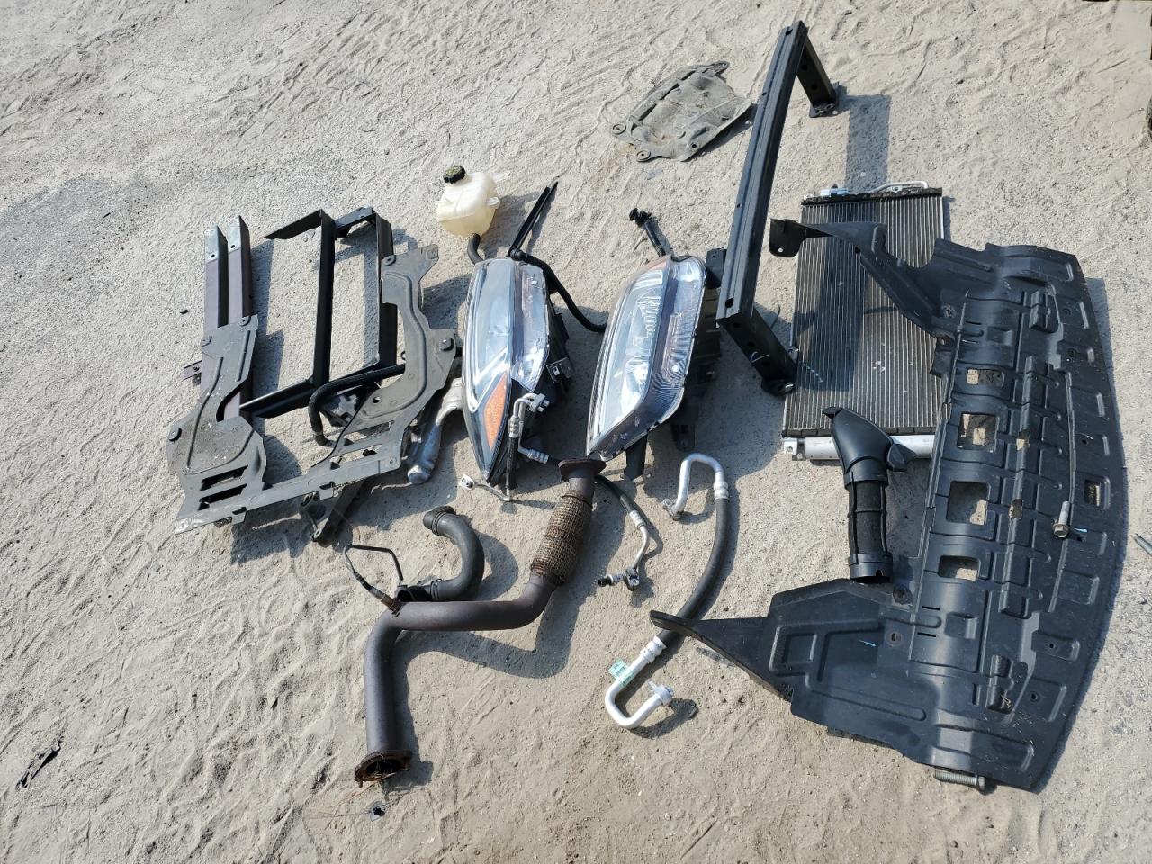 2018 Buick Encore Preferred VIN: KL4CJASBXJB694212 Lot: 69706365