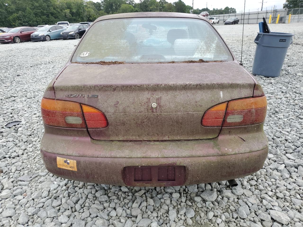 1998 Chevrolet Geo Prizm Base VIN: 1Y1SK5282WZ409085 Lot: 67872915