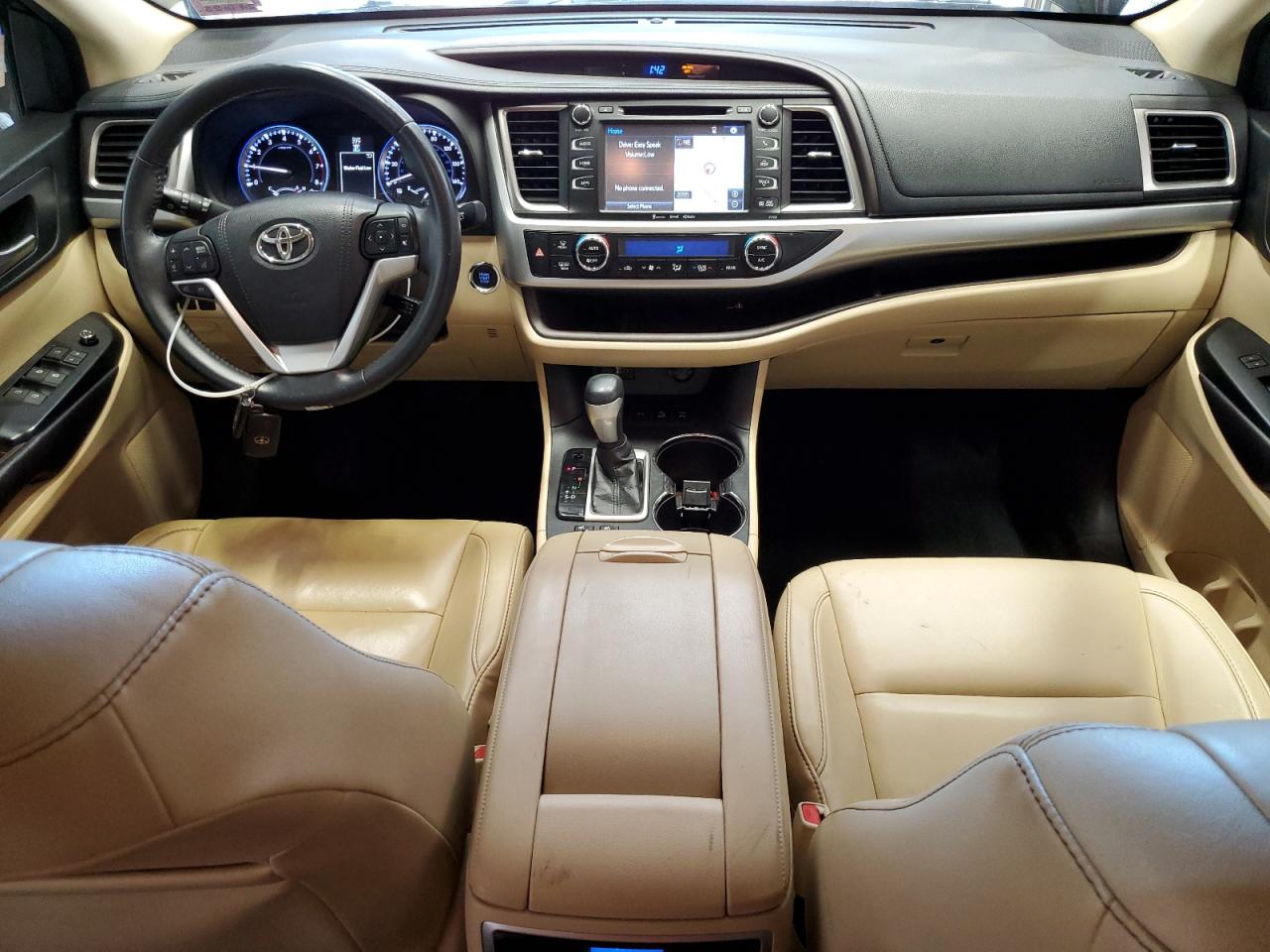 2016 Toyota Highlander Xle VIN: 5TDJKRFHXGS504868 Lot: 67352565