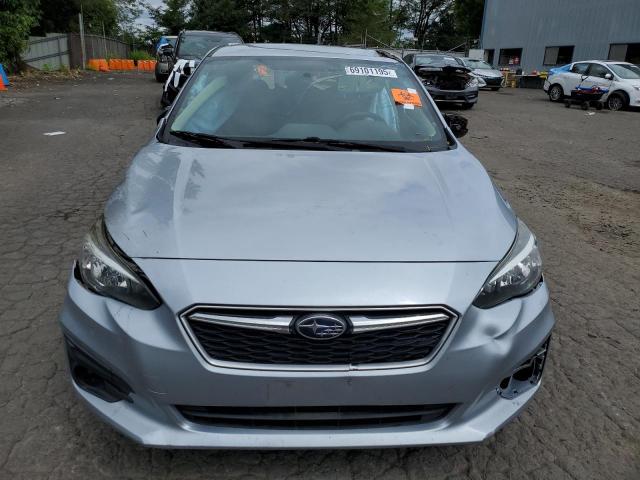  SUBARU IMPREZA 2018 Серебристый