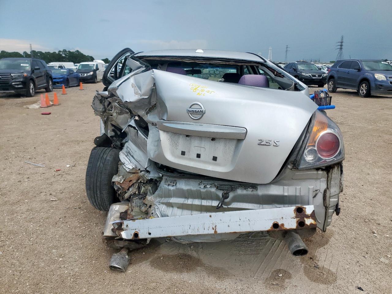 2011 Nissan Altima Base VIN: 1N4AL2AP3BN410399 Lot: 68781455