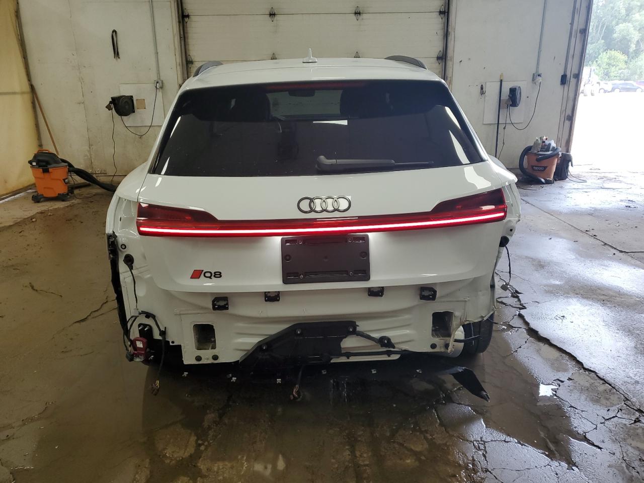 2024 Audi Q8 E-Tron Prestige VIN: WA16AAGE8RB032446 Lot: 67970835