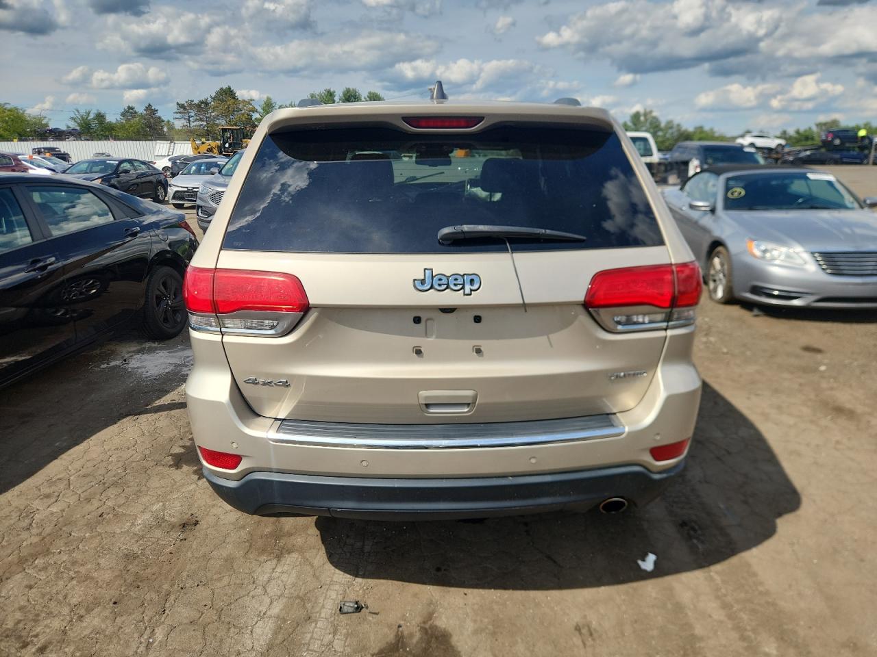 2015 Jeep Grand Cherokee Limited VIN: 1C4RJFBG3FC893578 Lot: 70626385