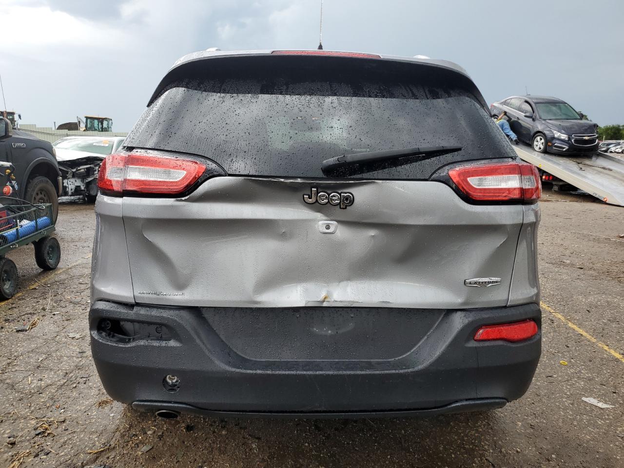 2015 Jeep Cherokee Latitude VIN: 1C4PJLCB9FW706738 Lot: 69119845