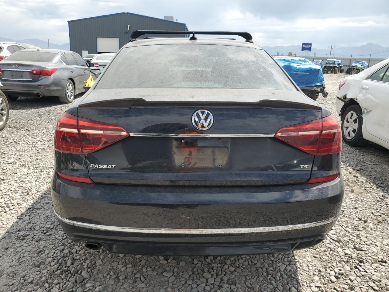 2017 Volkswagen Passat R-Line VIN: 1VWDT7A30HC018631 Lot: 69856335