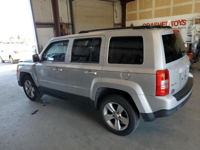  JEEP PATRIOT 2012 Srebrny
