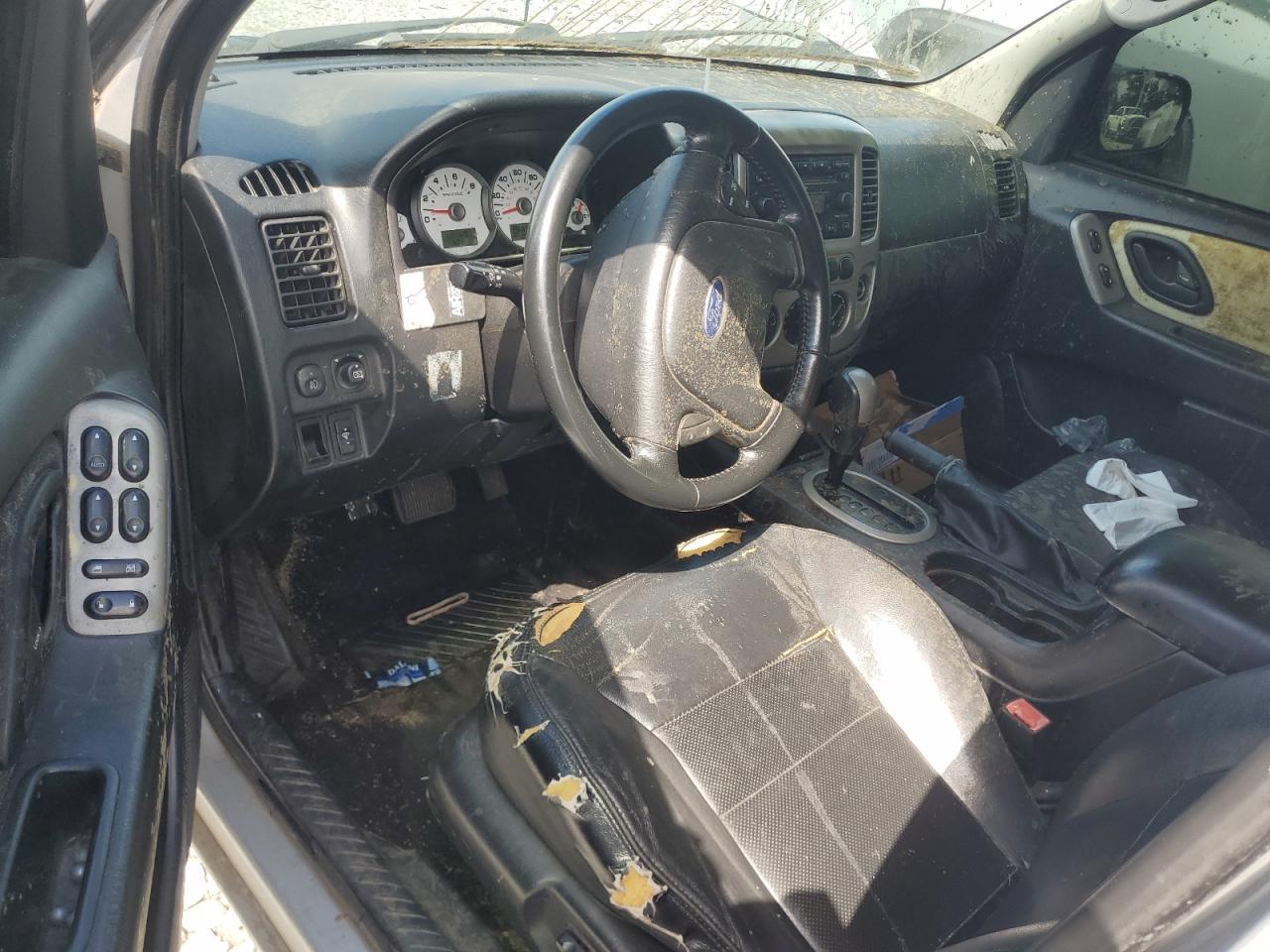 2005 Ford Escape Limited VIN: 1FMYU04115KD99647 Lot: 67616715