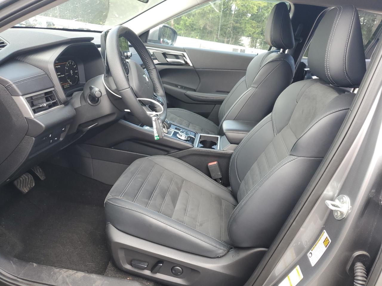 2024 Mitsubishi Outlander Se VIN: JA4T5VA98RZ042721 Lot: 67759185