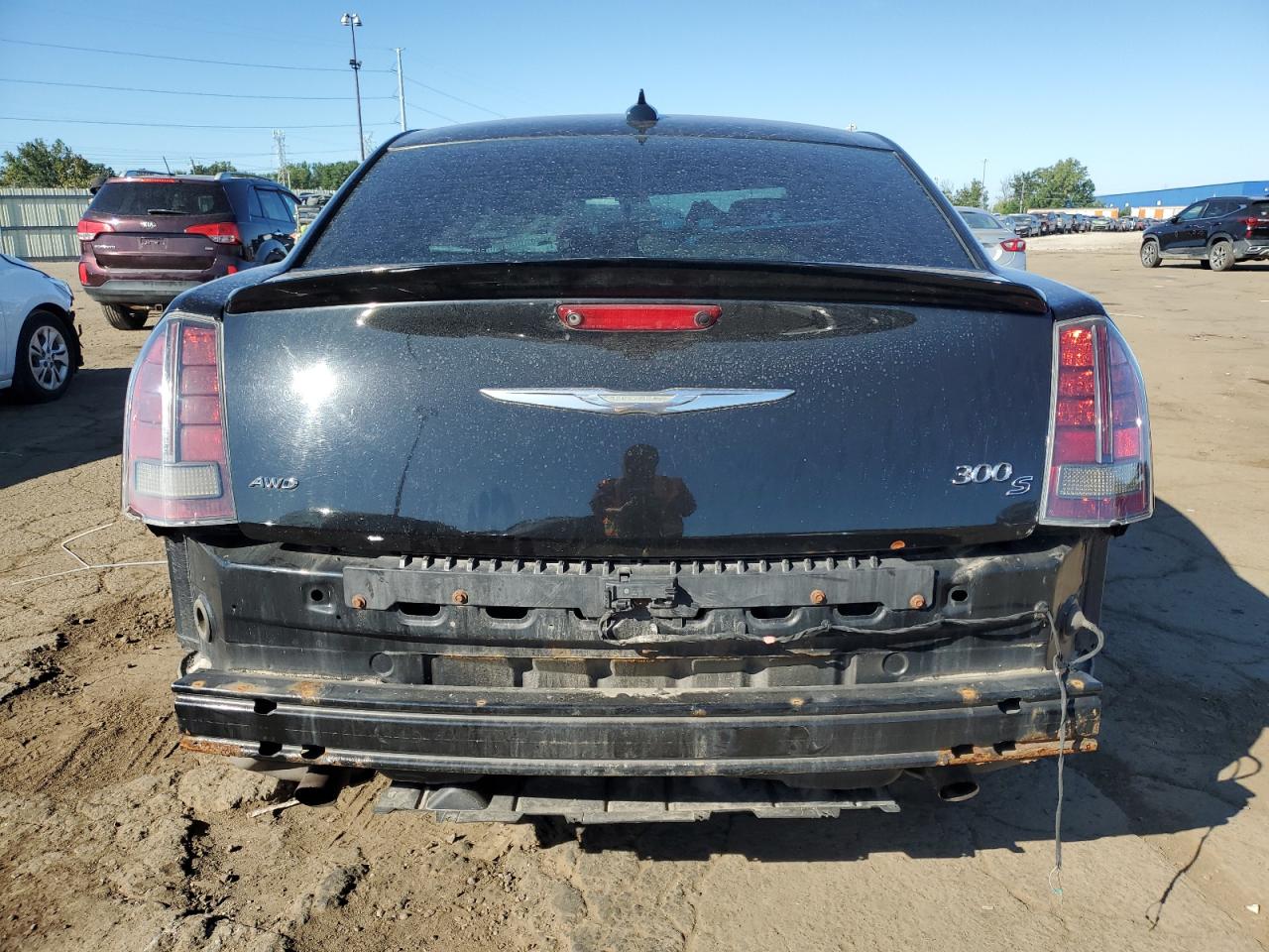 2014 Chrysler 300 S VIN: 2C3CCAGG2EH361539 Lot: 70336875