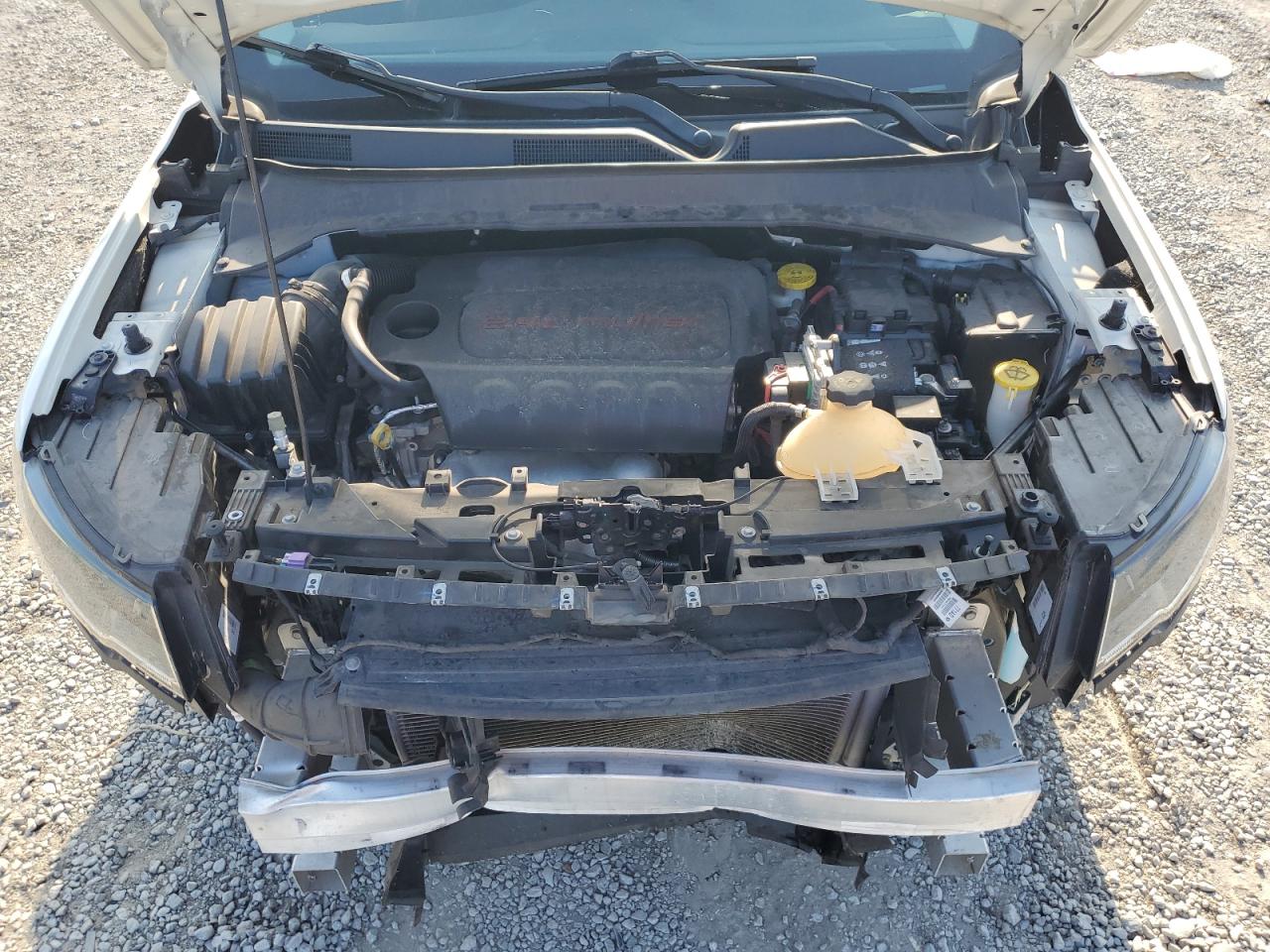 2018 Jeep Compass Latitude VIN: 3C4NJCBB9JT408214 Lot: 67755695