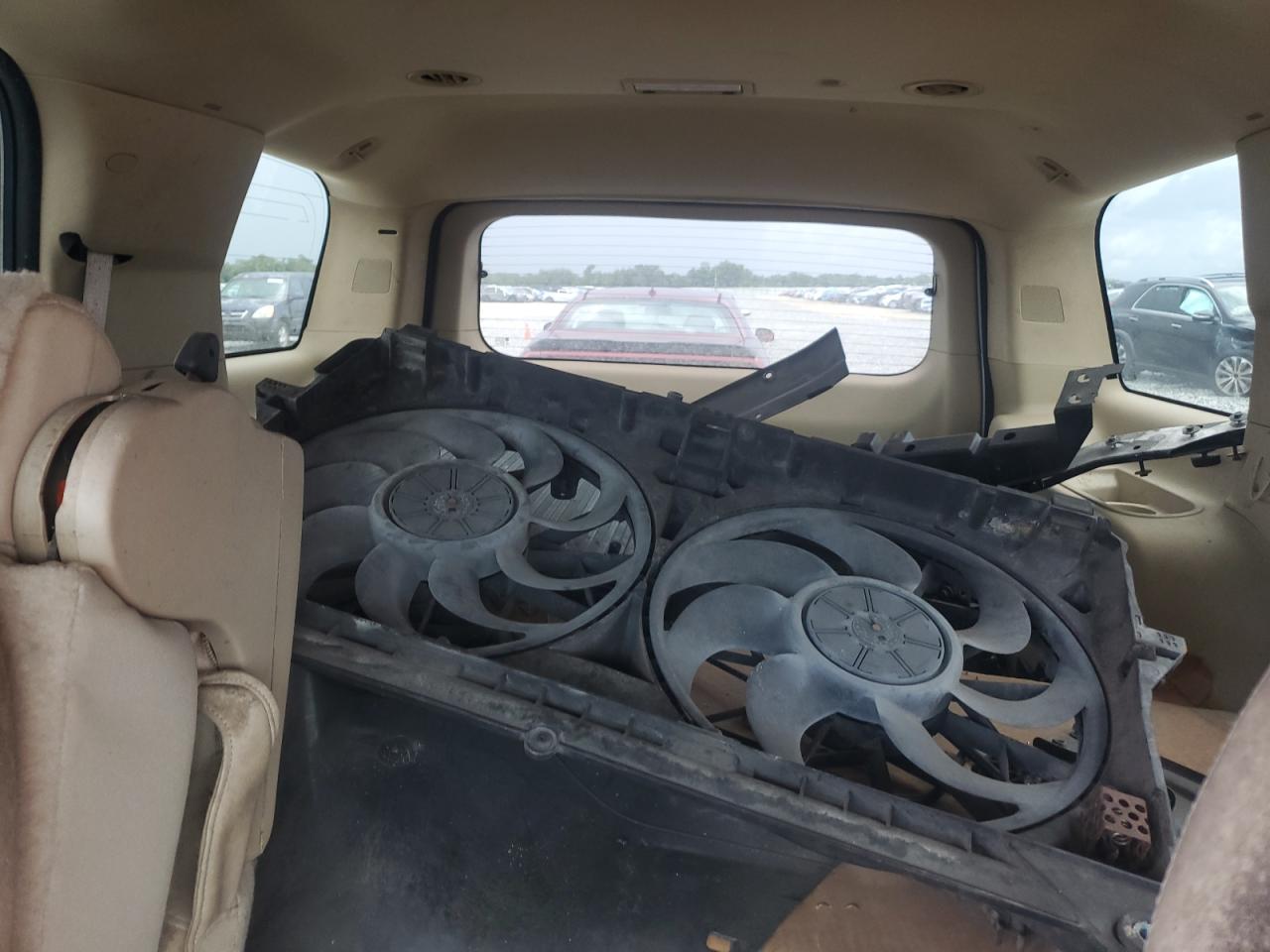 2008 Chevrolet Tahoe C1500 Hybrid VIN: 1GNFC13598R198610 Lot: 69704295