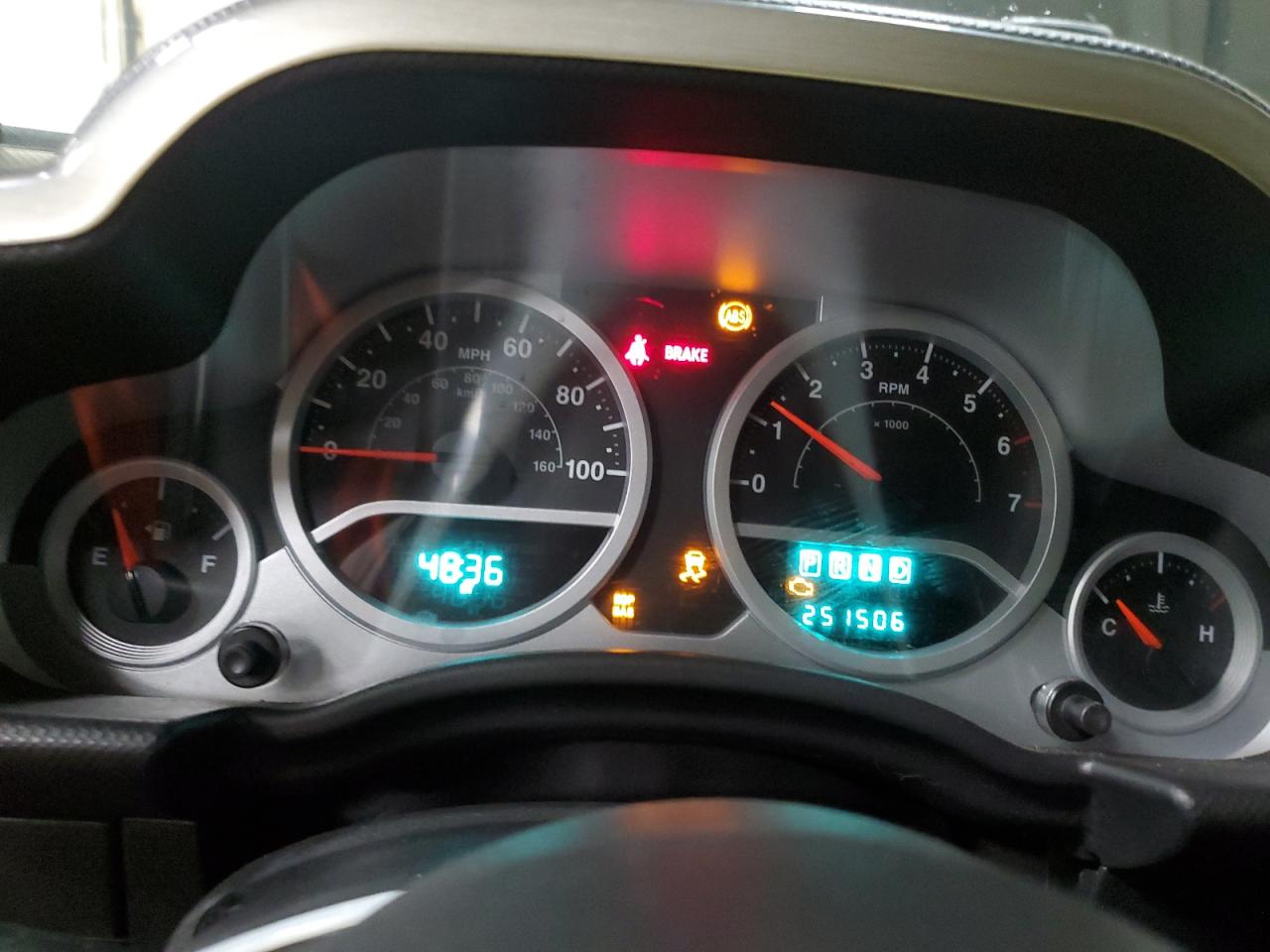 2007 Jeep Wrangler Sahara VIN: 1J4GA59137L186480 Lot: 67581295