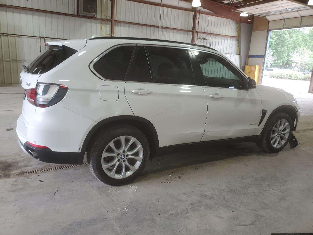 2016 BMW X5 xDrive35I white null gas 5UXKR0C5XG0S93534 photo #4