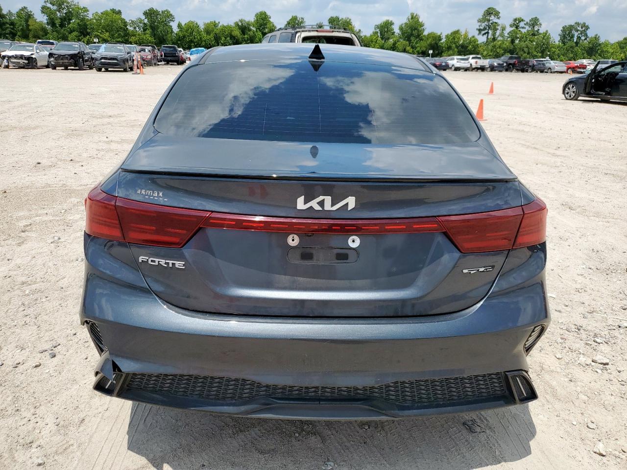 2022 Kia Forte Gt Line VIN: 3KPF54AD7NE451557 Lot: 67800565