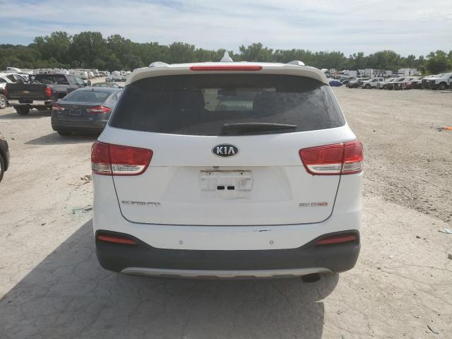 Паркетники KIA SORENTO 2016 Белы