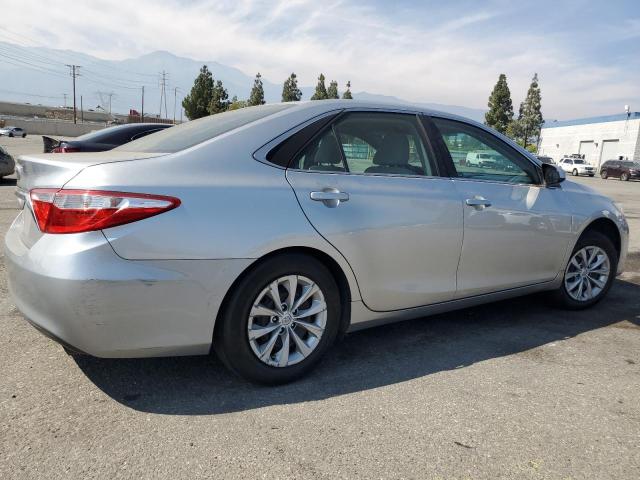  TOYOTA CAMRY 2015 Silver