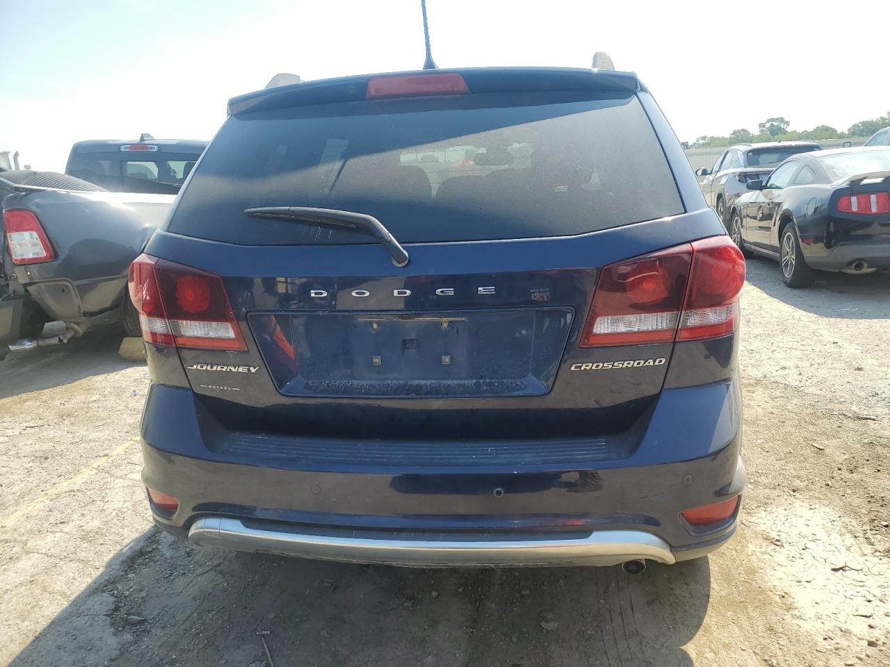 2020 Dodge Journey Crossroad VIN: 3C4PDCGB2LT265019 Lot: 68149805