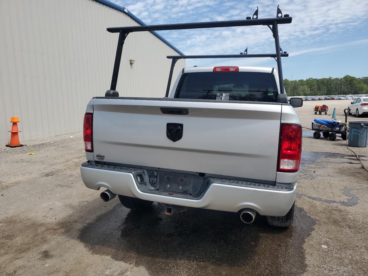 2018 Ram 1500 St VIN: 1C6RR6FT1JS218964 Lot: 69641535