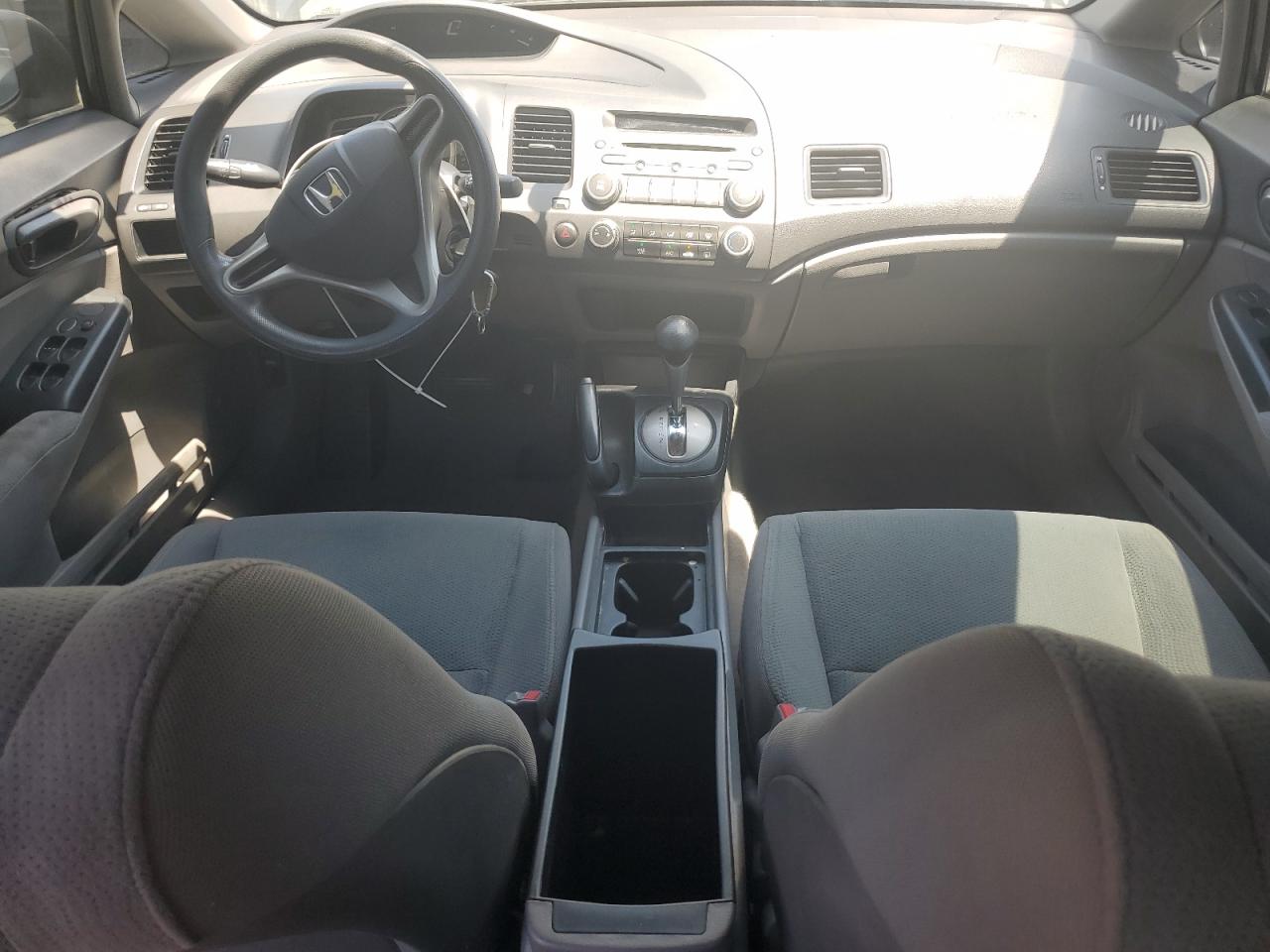 2010 Honda Civic Vp VIN: 19XFA1F39AE060396 Lot: 68050995