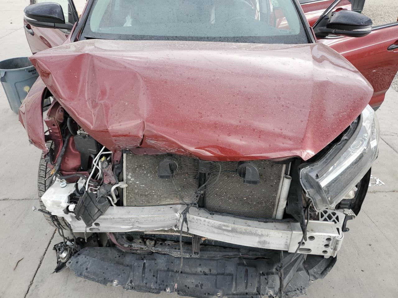 2019 Toyota Highlander Se VIN: 5TDJZRFH5KS992728 Lot: 69494625