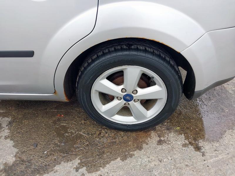 2006 FORD FOCUS ZETEC 