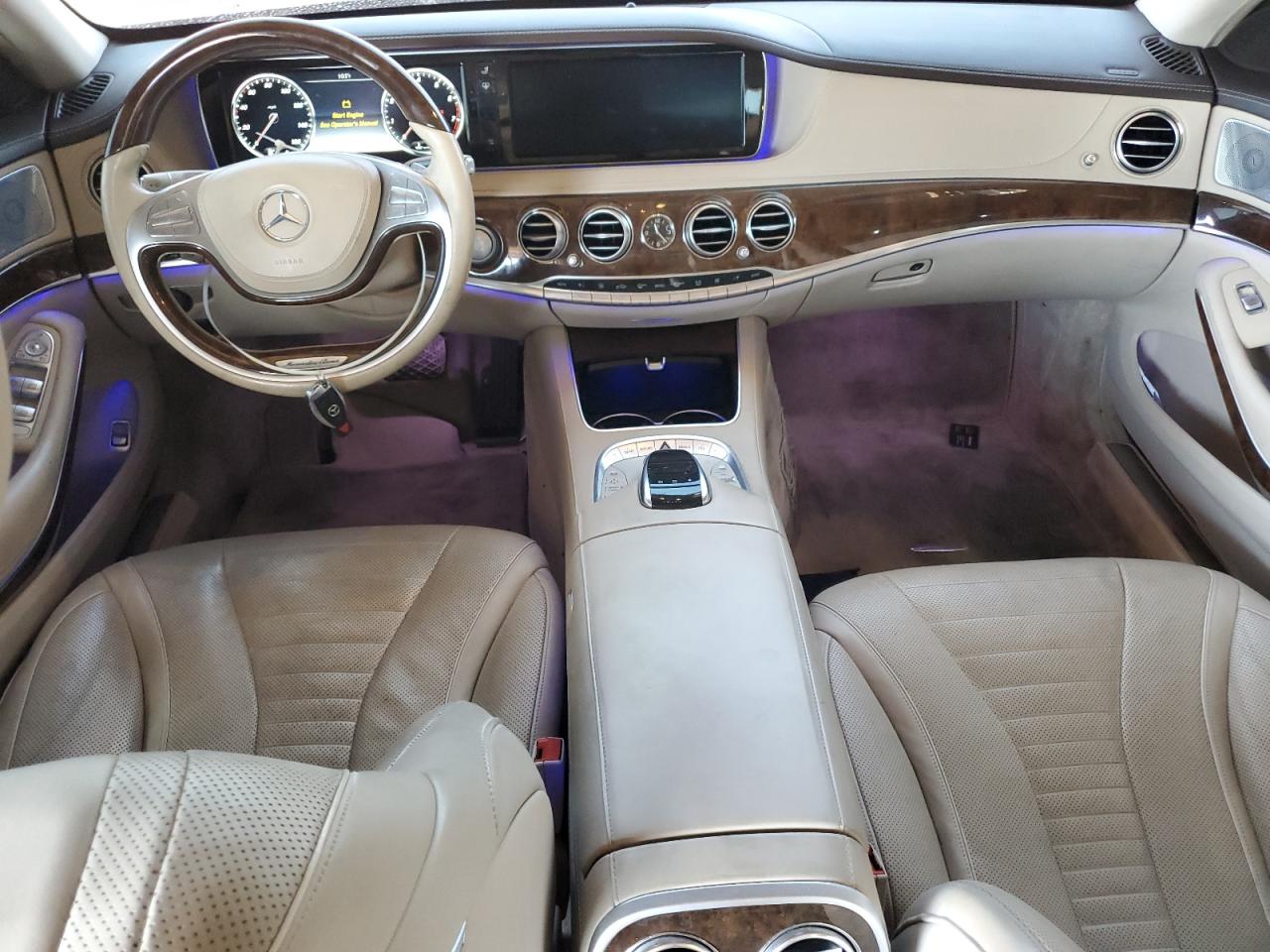 2016 Mercedes-Benz S 550 4Matic VIN: WDDUG8FB8GA215463 Lot: 68043395