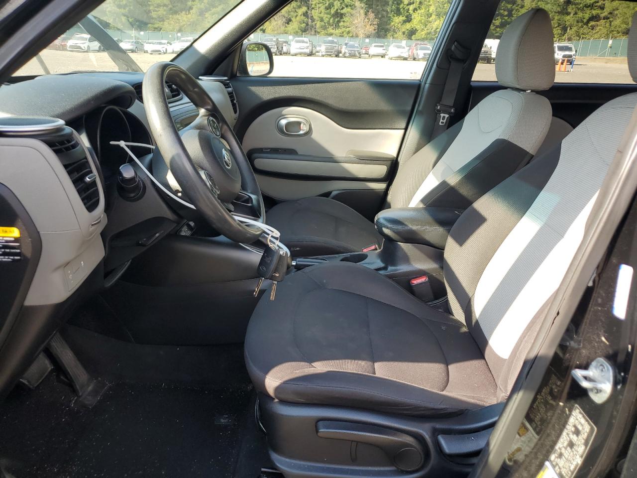 2015 Kia Soul VIN: KNDJN2A28F7159561 Lot: 70924045