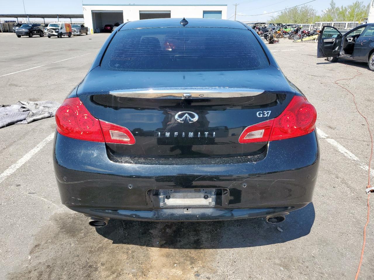2013 Infiniti G37 Base VIN: JN1CV6AP8DM720581 Lot: 69320145