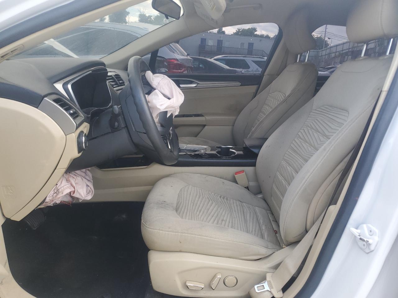 2016 Ford Fusion Se VIN: 3FA6P0H70GR303397 Lot: 68739025