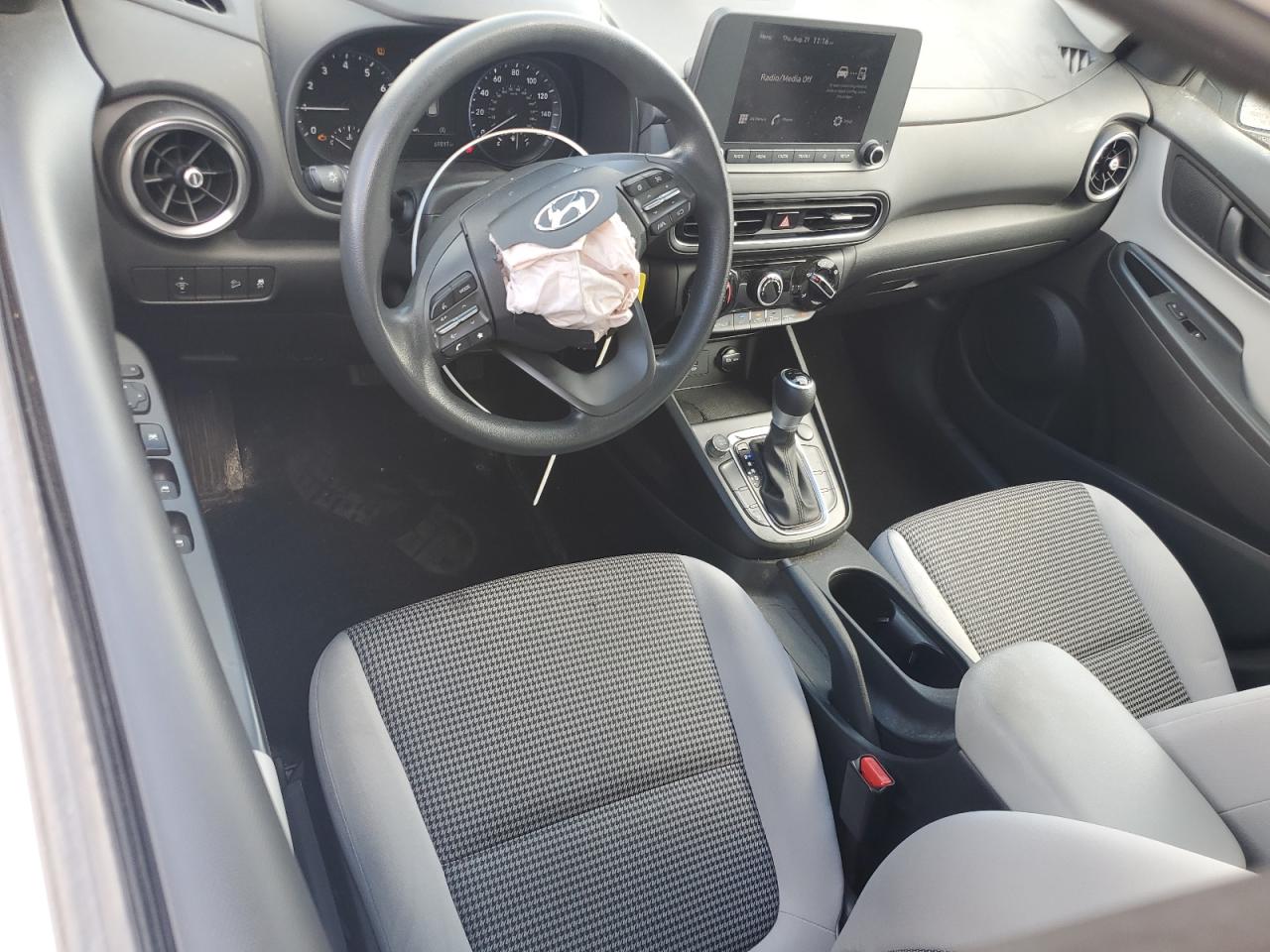 2023 Hyundai Kona Se VIN: KM8K22AB8PU041182 Lot: 69757795