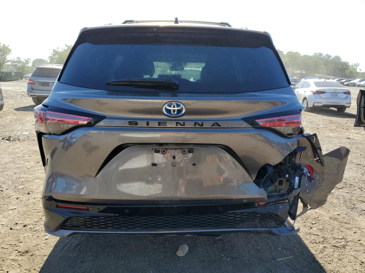 2022 Toyota Sienna Xse VIN: 5TDDRKEC8NS090296 Lot: 70231885