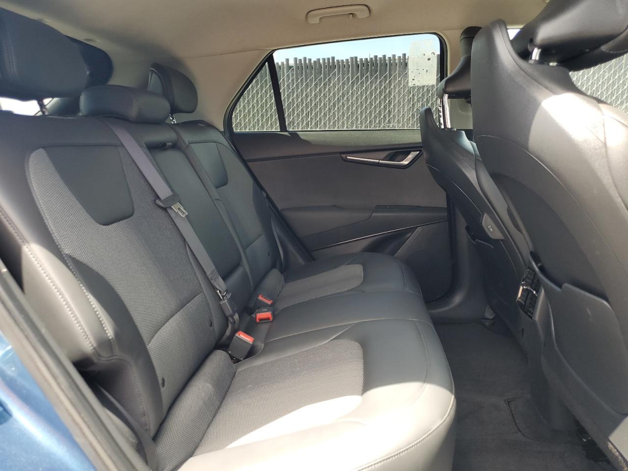 KNDCR3L16P5045935 2023 Kia Niro Wind