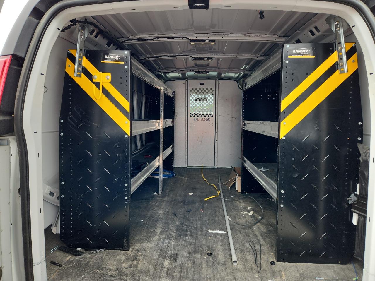 2024 Chevrolet Express G2500 VIN: 1GCWGAFP6R1284371 Lot: 70564965