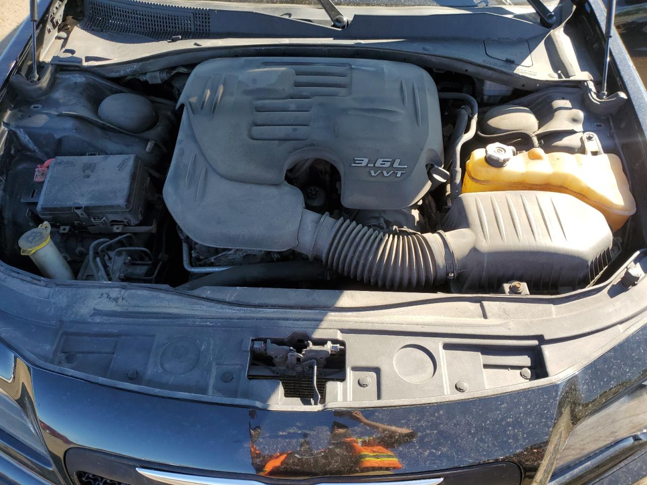 2014 Chrysler 300 S VIN: 2C3CCAGG2EH361539 Lot: 70336875