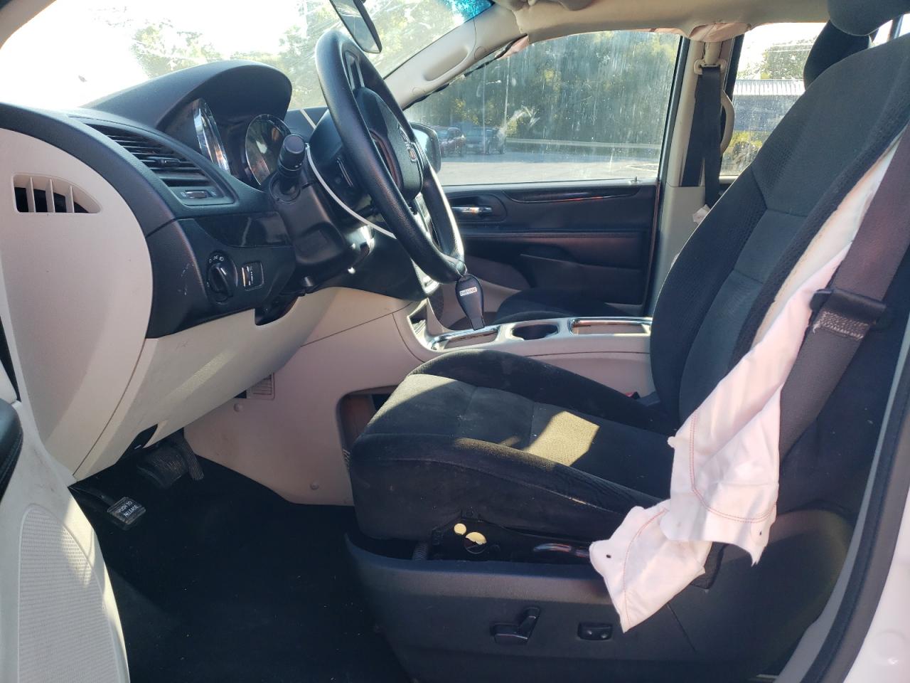 2016 Dodge Grand Caravan Sxt VIN: 2C4RDGCG5GR333999 Lot: 68535605