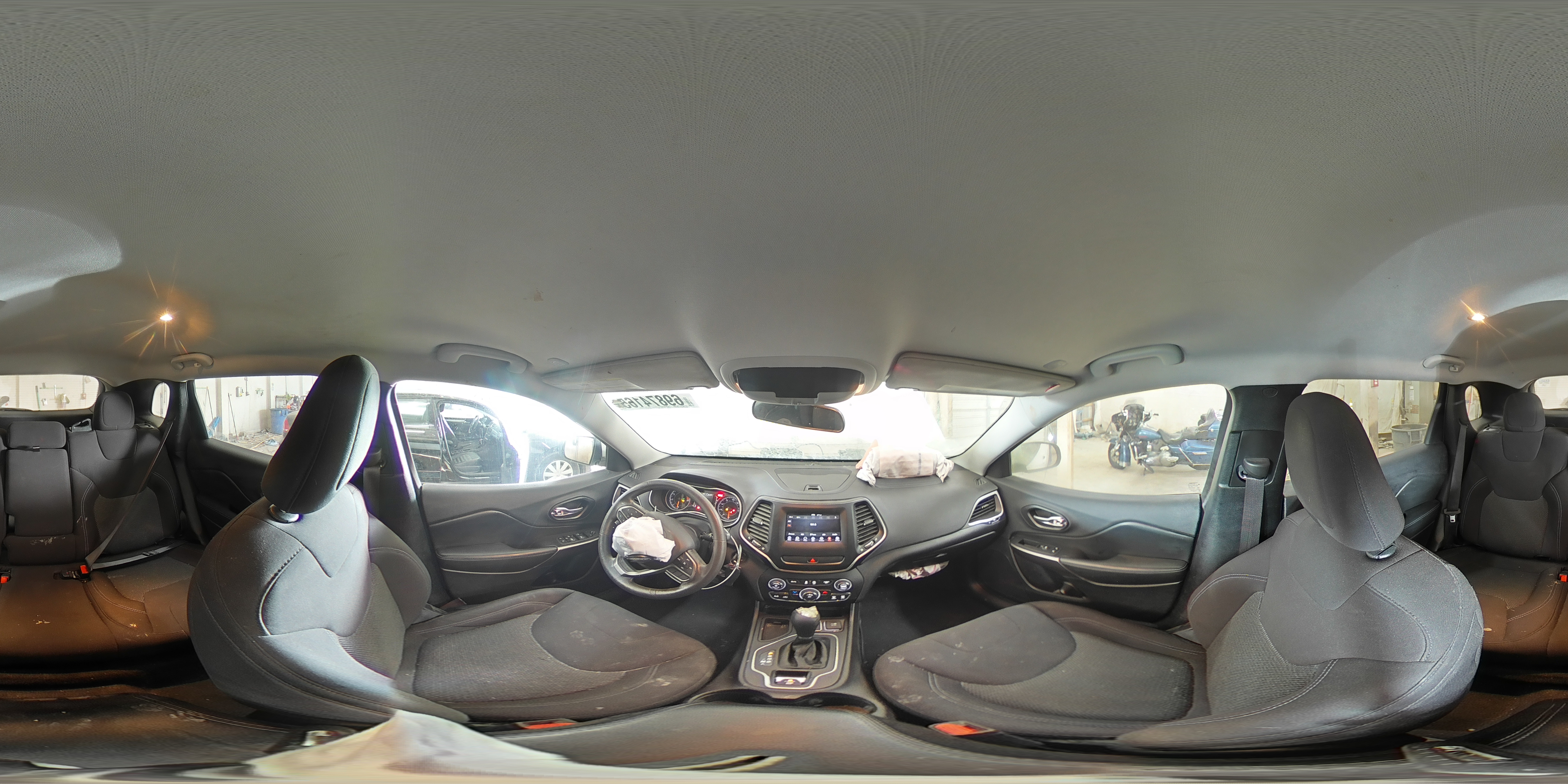 2020 Jeep Cherokee Latitude VIN: 1C4PJLCB7LD648779 Lot: 69874165